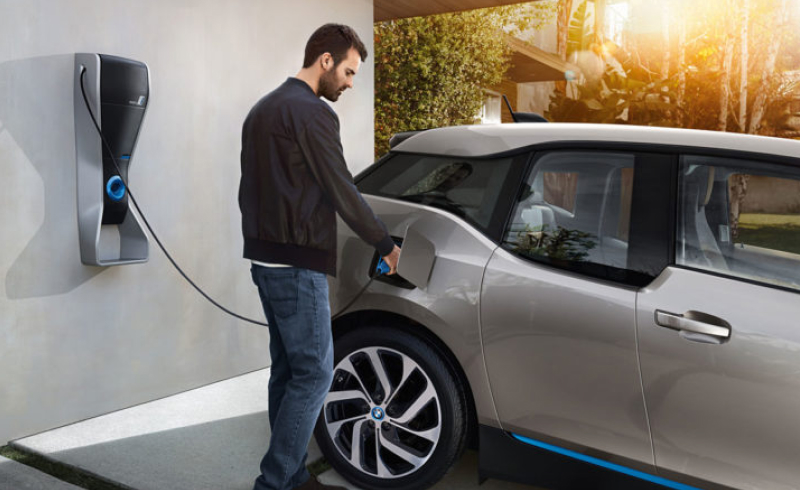 installation borne de recharge extérieur