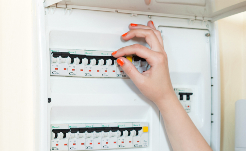 compteur électrique borne de recharge