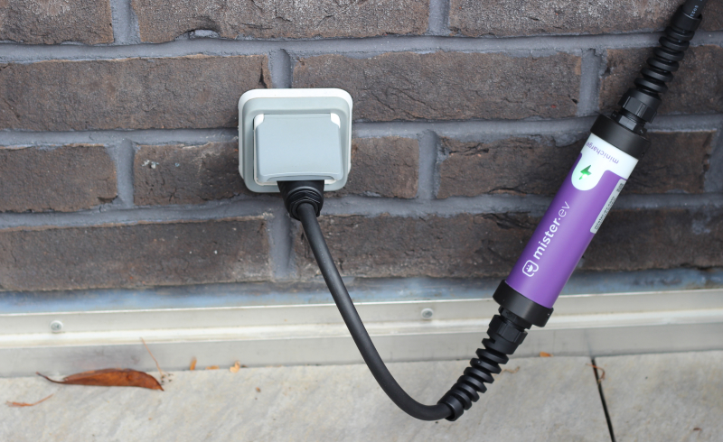 câble de recharge pour prise domestique